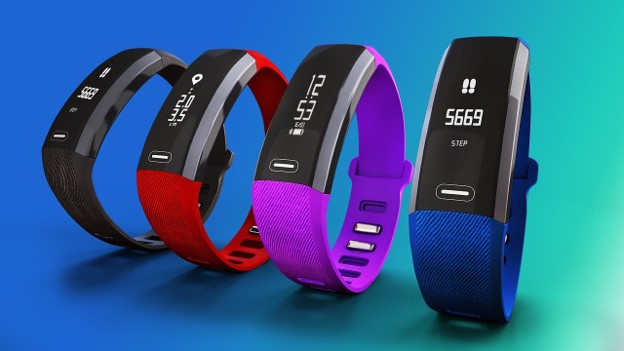 monitoring heart health with smart bands featured image on healthy and better living